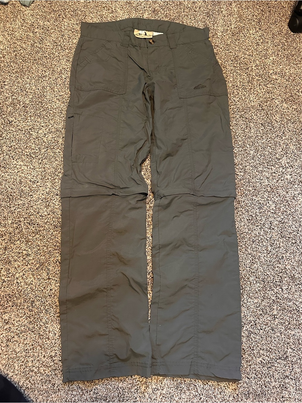 Convertible Women's Outdoor Pants in Olive Green
